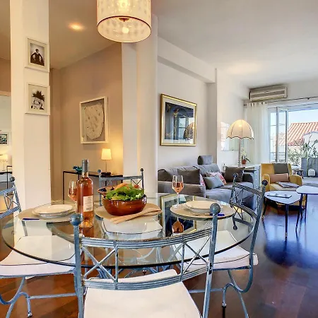 Nestor&jeeves - Herold Riviera Terrasse - Central - Residential Area - Spacious